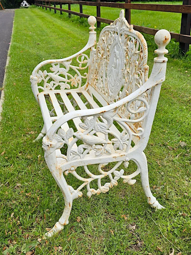  A Stunning 20th Century Victorian Style Heavy Cast Iron Lady Garden Seat