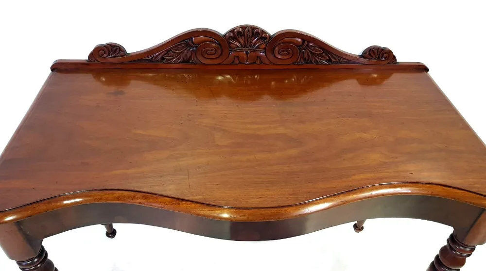 Lovely Quality 19th Century Mahogany Hall / Console Table