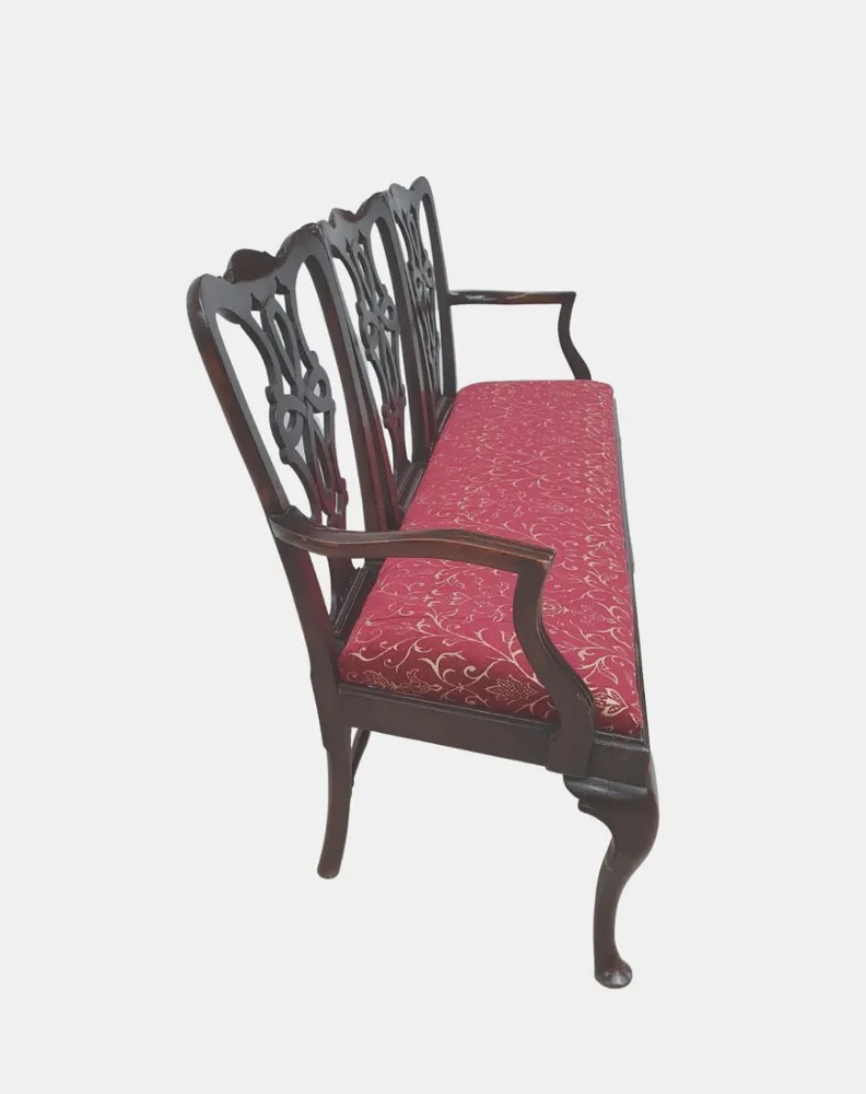 A Very Fine Irish 19th Century Mahogany Hall Settee