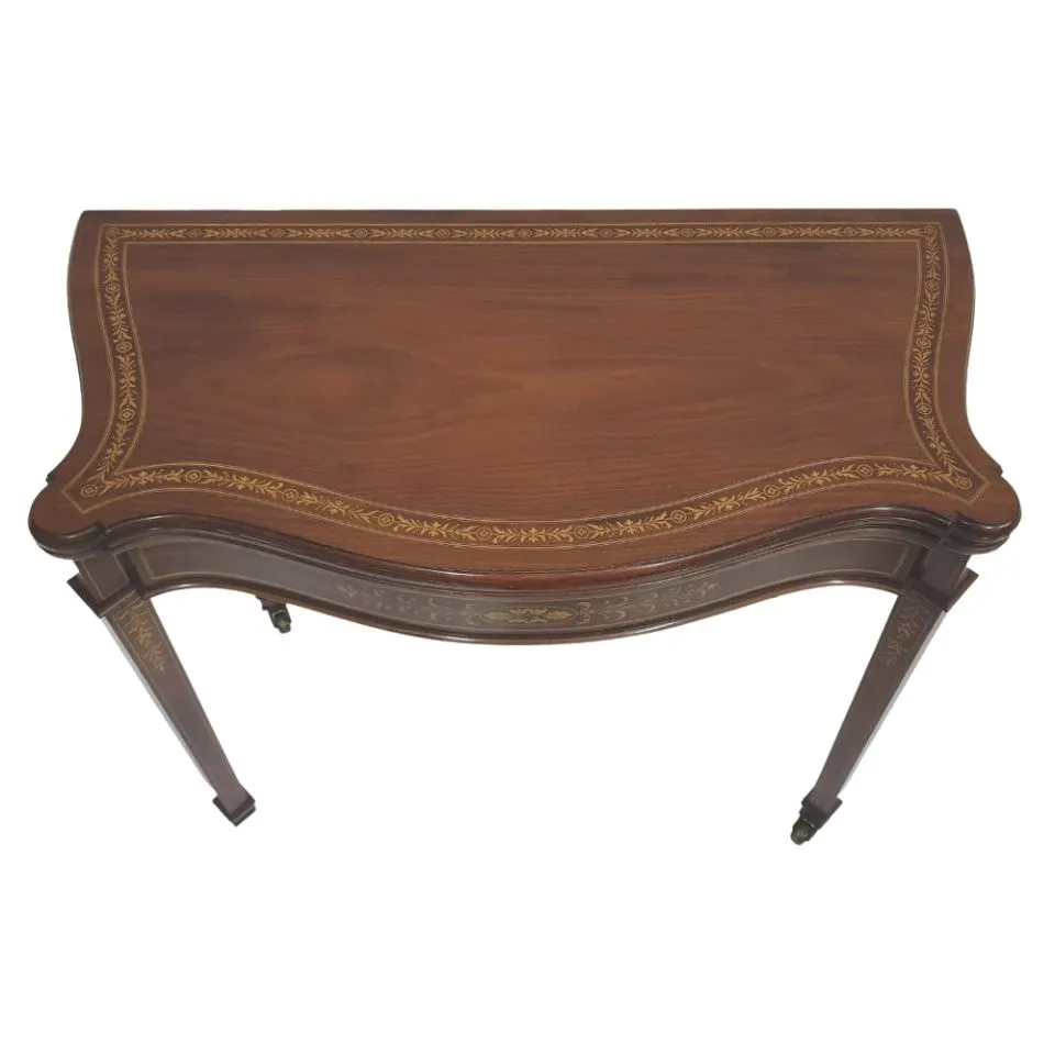 Edwardian Walnut Turnover Leaf Card Table