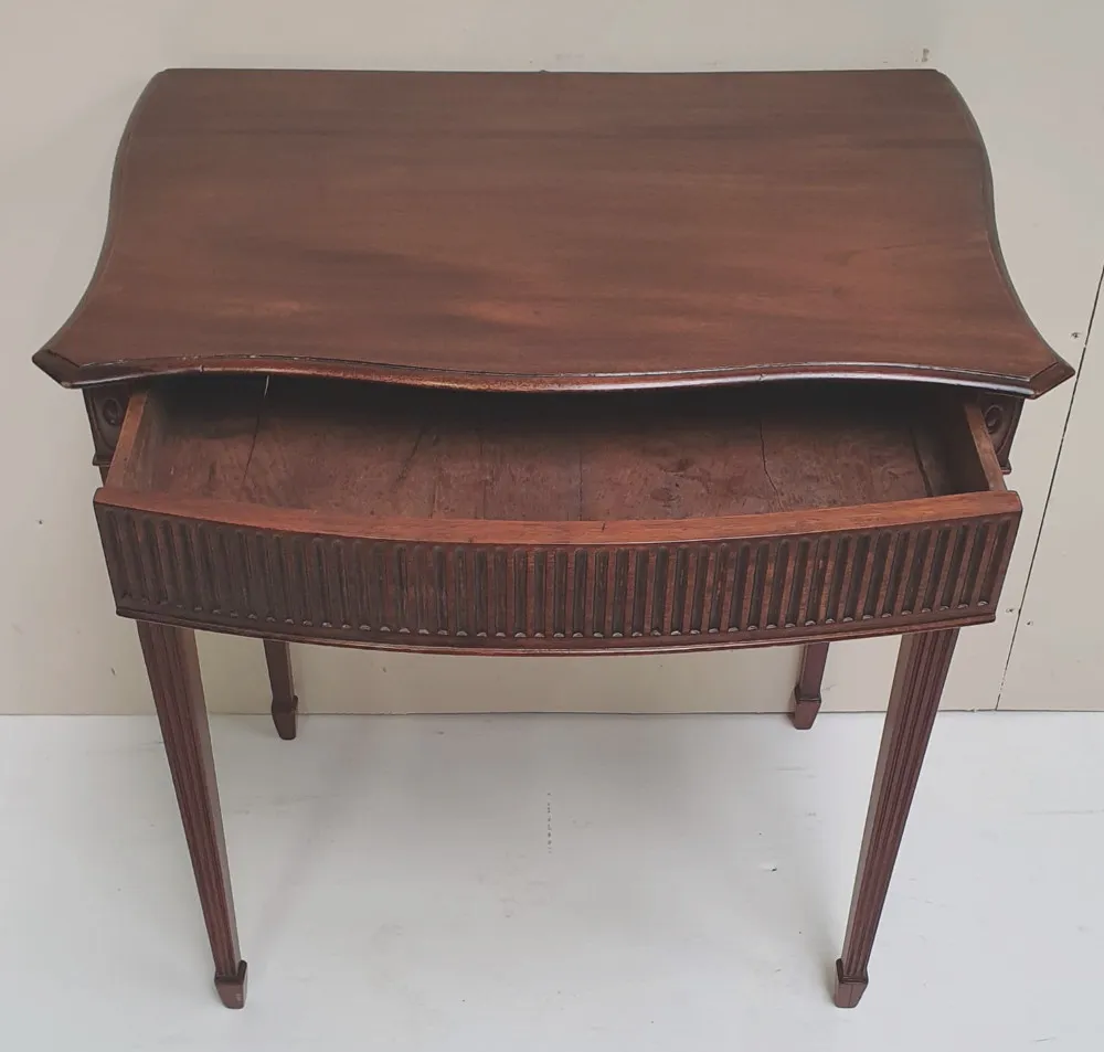 Late 19th Century Mahogany Side or Lamp Table