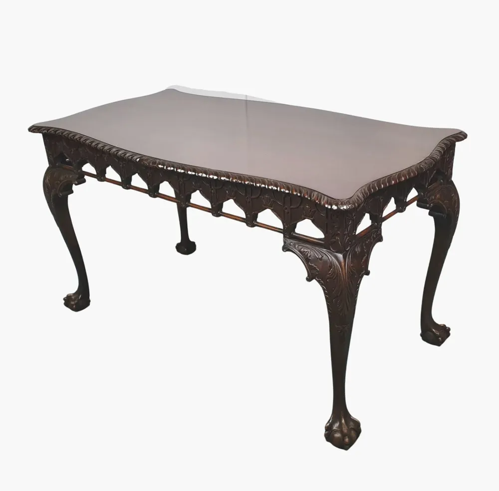Early 20th Century Centre Table in the Manner of Chippendale