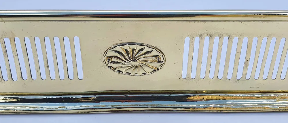 Fully Restored 19th Century Neat Size Brass Fender