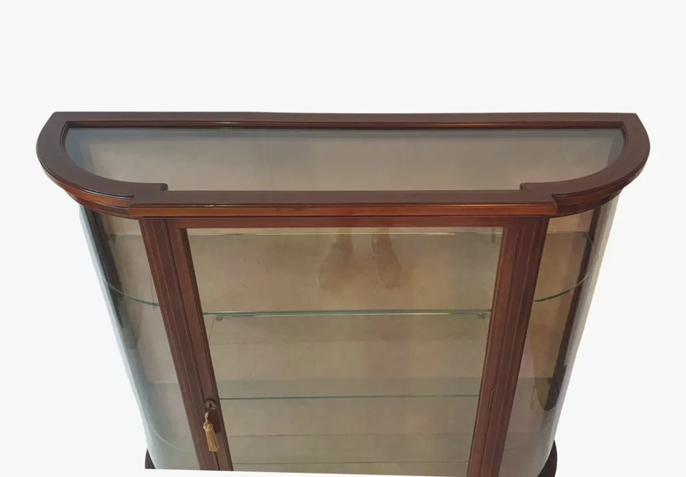 A Fine Early Twentieth Century Inlaid Mahogany Display Cabinet