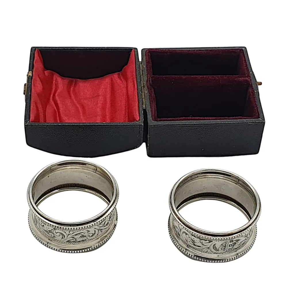  A Gorgeous Pair of Early 20th Century Boxed Sterling Silver Napkin Rings