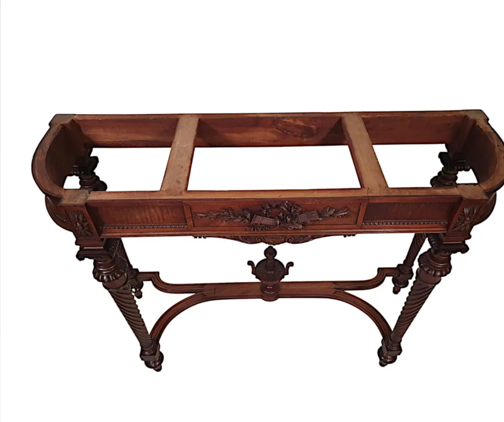  A Lovely Early 20th Century Marble Top Console Table