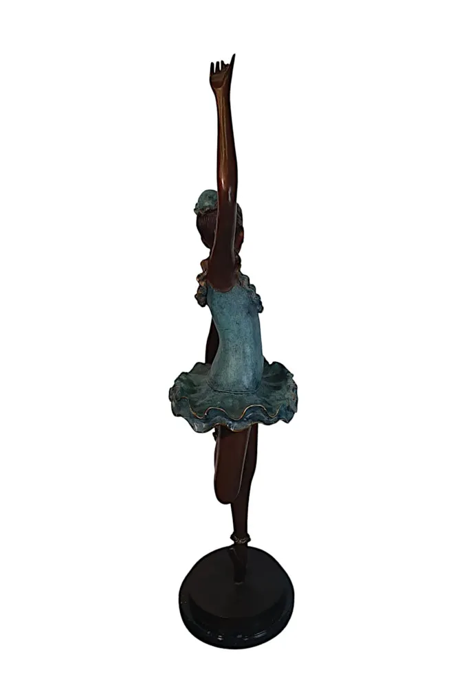 A Lovely Quality 20th Century Figurative Bronze Statue of a Ballet Dancer 