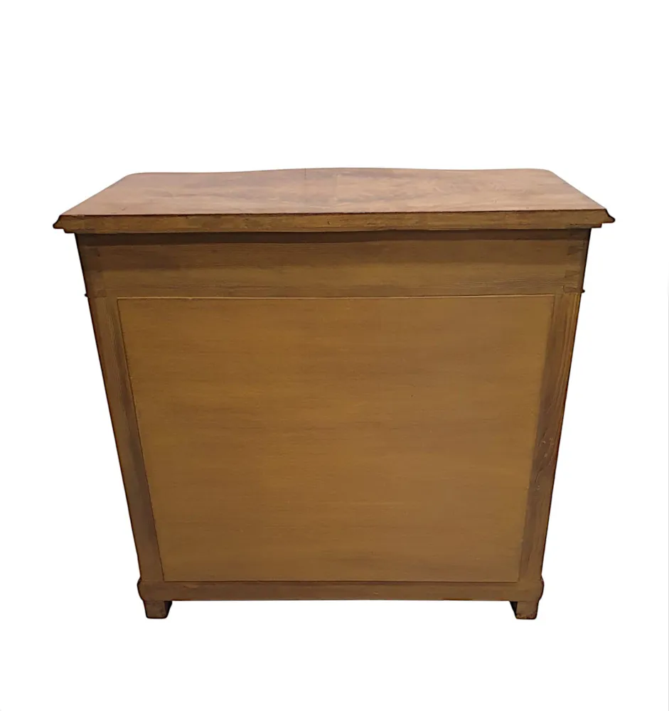  A Very Fine 19th Century Flame Mahogany Mirror Back Console Table 