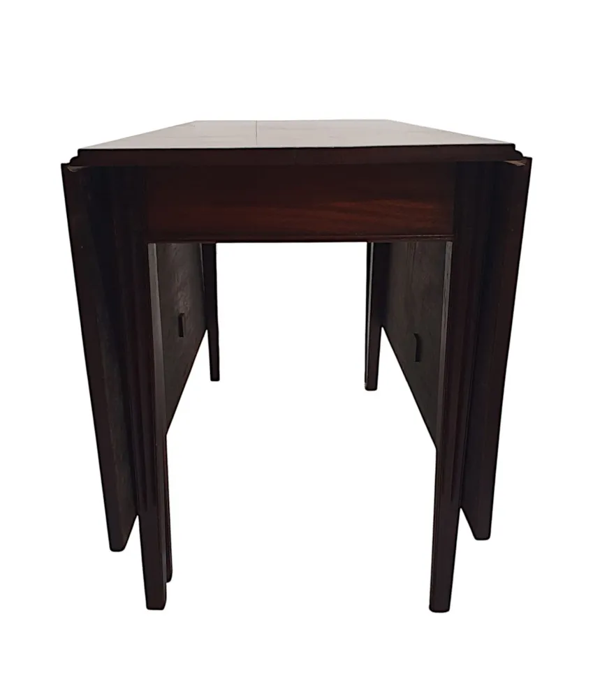 A Very Fine Irish Georgian Cuban Mahogany Drop Leaf Dining Table 
