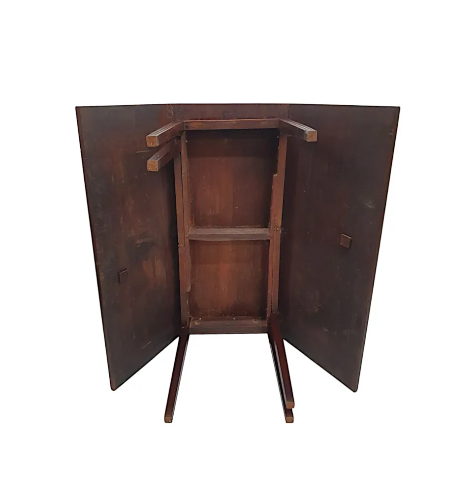 A Very Fine Irish Georgian Cuban Mahogany Drop Leaf Dining Table 
