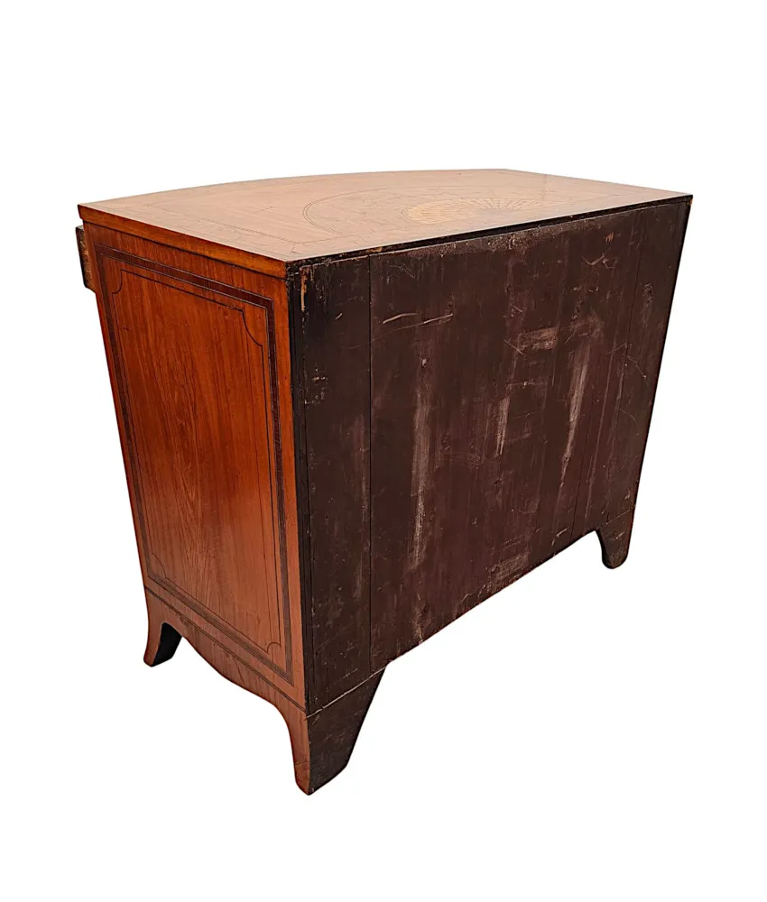  A Very Rare Early 19th Century Regency Bowfronted Chest of Drawers