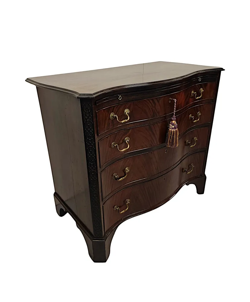 A Very Fine Early 20th Century Serpentine Chest of Drawers