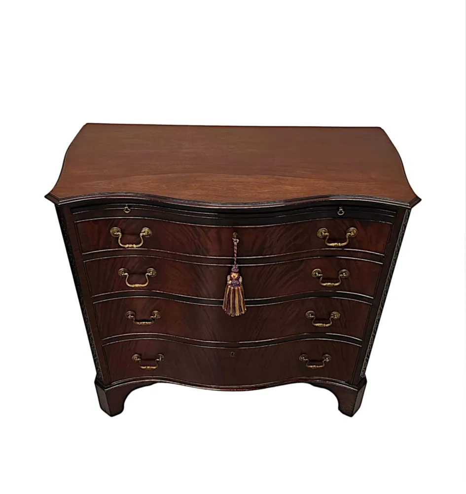 A Very Fine Early 20th Century Serpentine Chest of Drawers