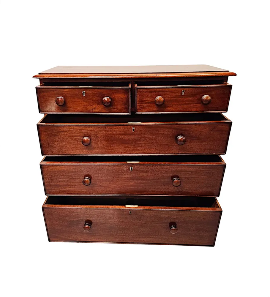 A Very Fine Irish Early 19th Century Chest of Drawers