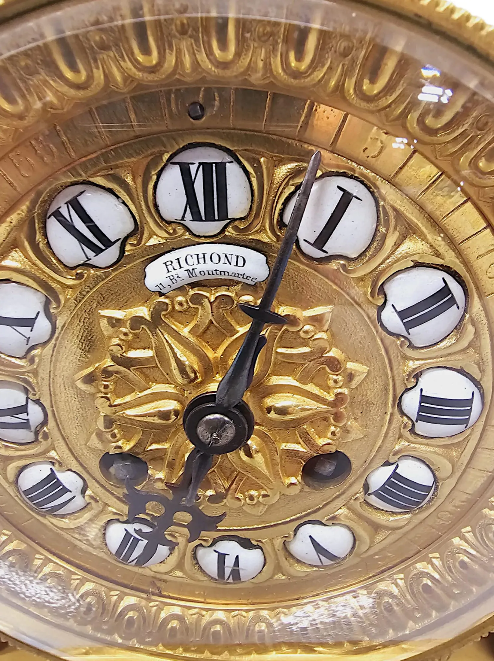 A Stunning 19th Century Gilt Bronze Mantle Clock By Richond of Paris 
