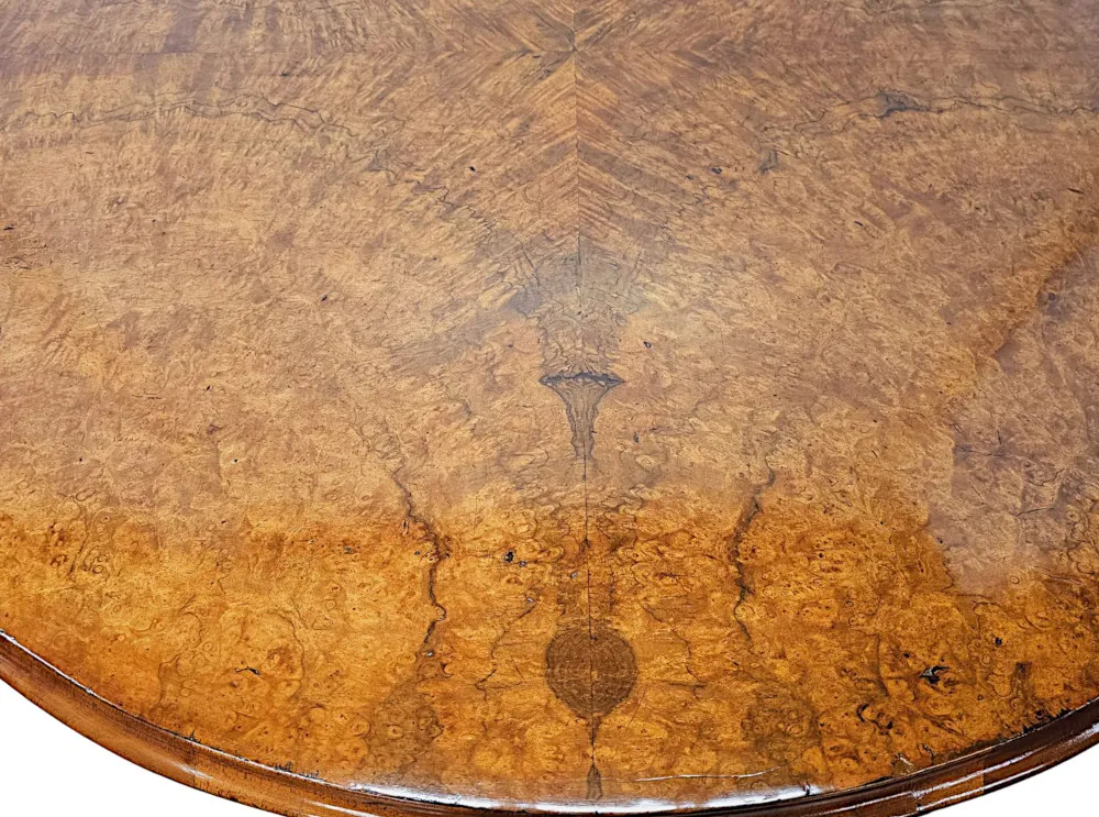  A Gorgeous Irish 19th Century Fully Restored Centre or Dining Table in the Manner of Strahan