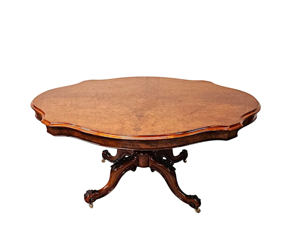  A Gorgeous Irish 19th Century Fully Restored Centre or Dining Table in the Manner of Strahan