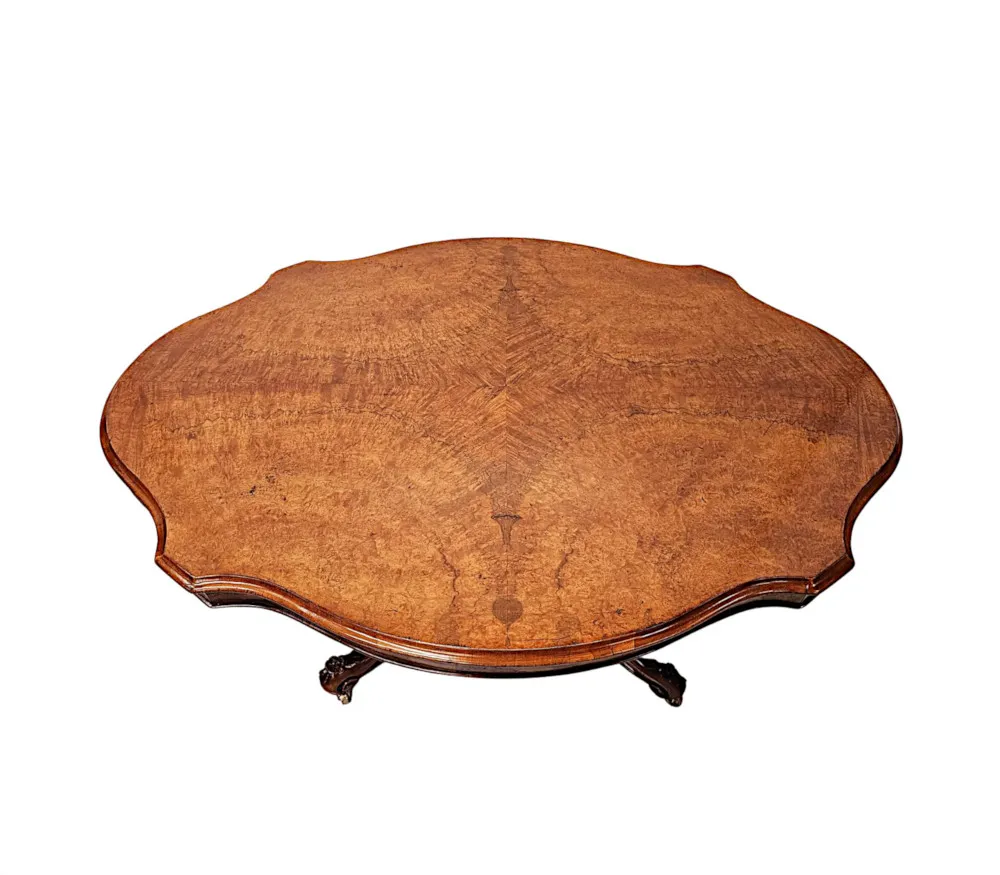  A Gorgeous Irish 19th Century Fully Restored Centre or Dining Table in the Manner of Strahan