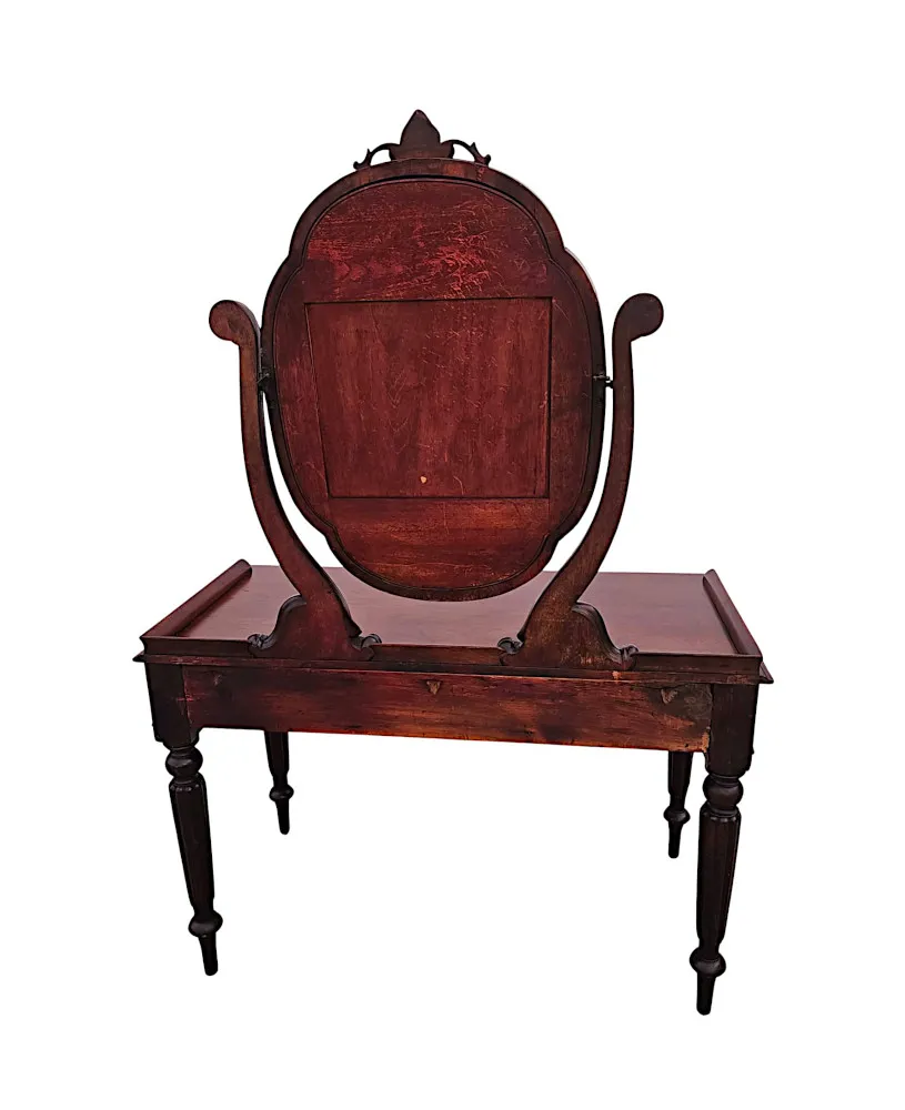  A Very Fine 19th Century Dressing Table Attributed to 'Gillows'