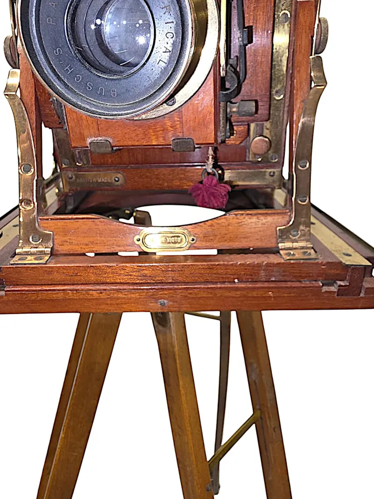 A Very Fine Circa 1900 Double Racked Focus Half plate Camera on Oak Tripod by Benetfink & Co, Cheapside, London