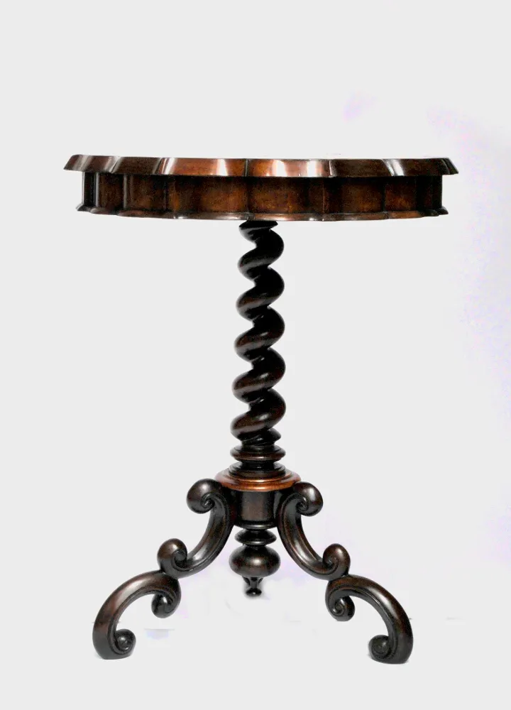 Good Quality Victorian Rosewood And Birds Eye Maple Specimen Table