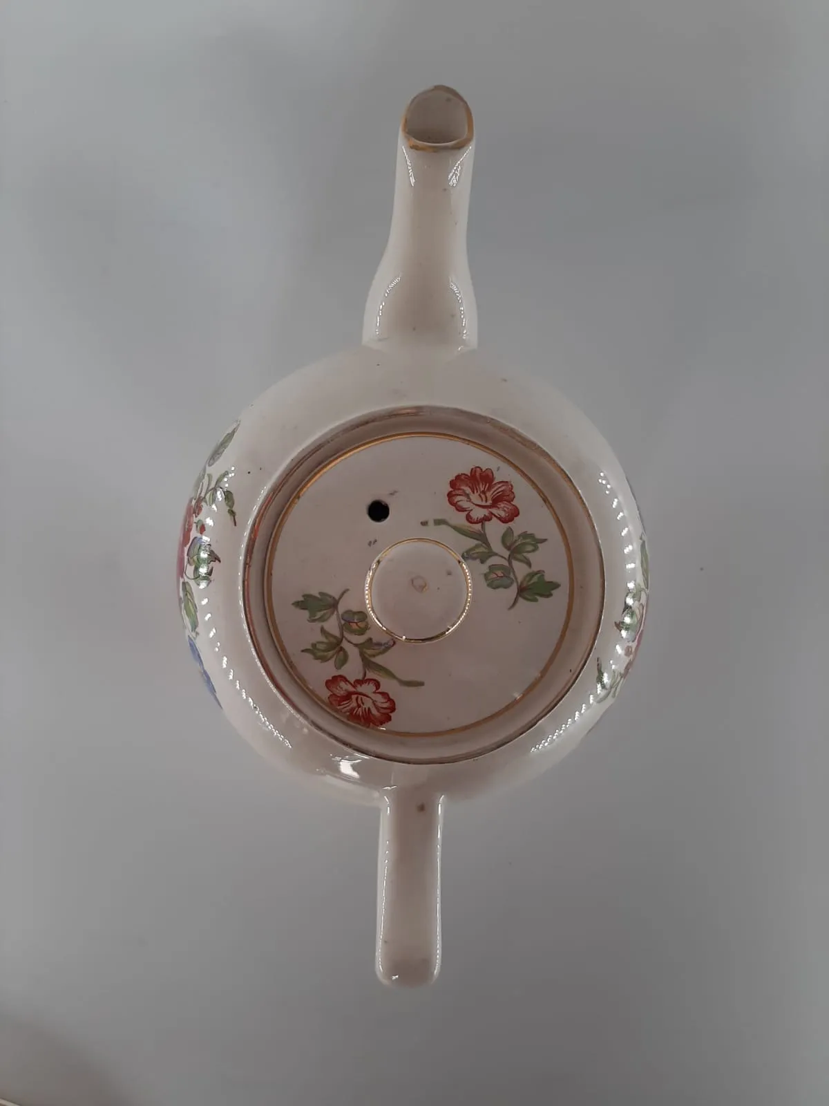 Arklow Potter Teapot and Teapot Stand 