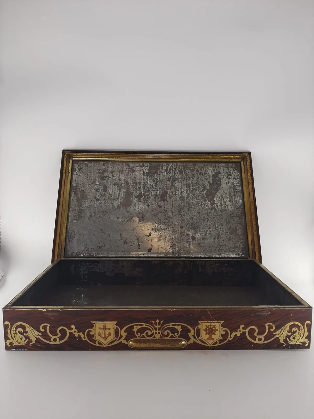 Huntley and Palmers Biscuit Tin